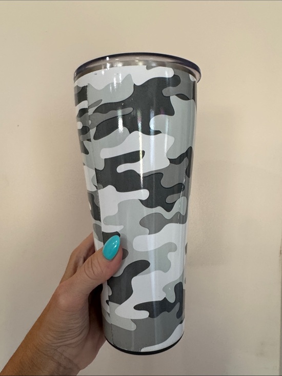 SWig Other - Gray Camo Insulated Travel Tumbler - Stainless Water Bottle